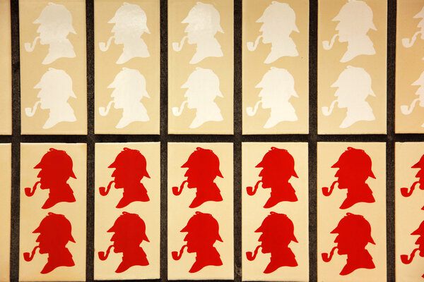 Silhouette of Sherlok Holmes in Baker Street subway station in L
