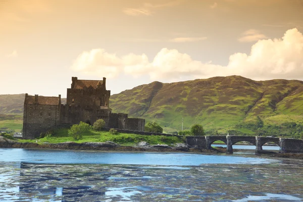 Castillo de Eilean Donan, Escocia, Reino Unido — Foto de Stock