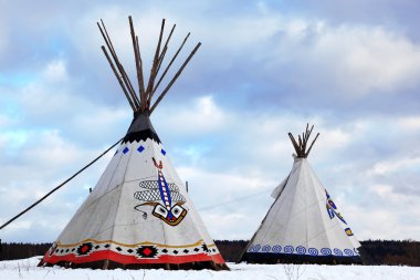 Classic native Indian tee-pee clipart