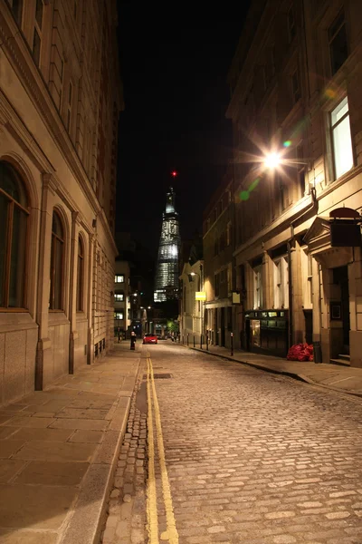 Night Street en Londres, Reino Unido — Foto de Stock