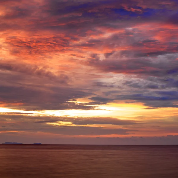 Sonnenuntergang über dem andamanischen Meer — Stockfoto
