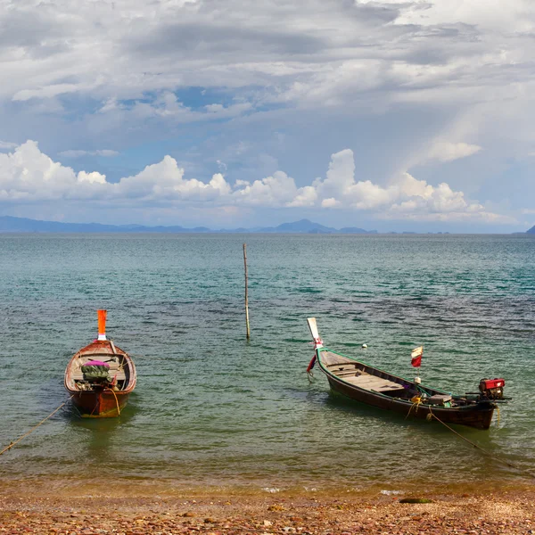 Tajski długie łodzie — Zdjęcie stockowe