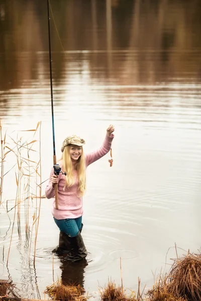 Nő, horgászat — Stock Fotó