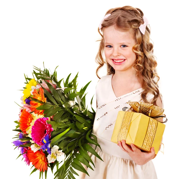 Παιδί με άνοιξη λουλούδι και δώρο πλαίσιο. — Φωτογραφία Αρχείου