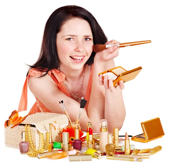 Girl applying makeup. — Stock Photo, Image