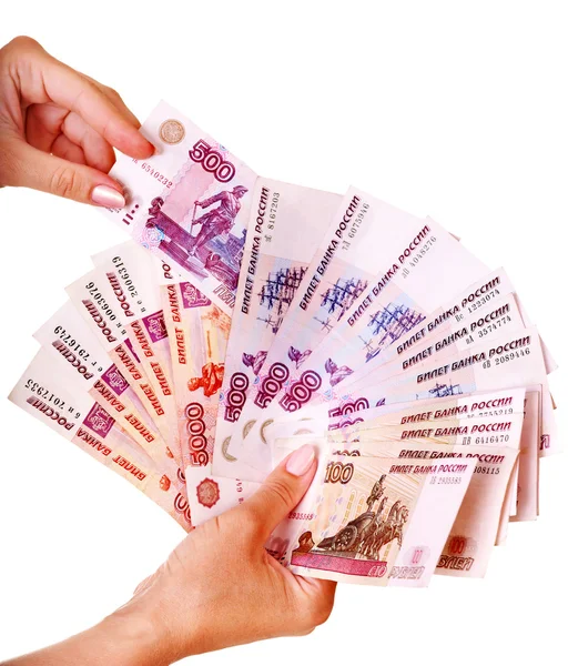 Mão feminina com dinheiro (rublo russo ). — Fotografia de Stock
