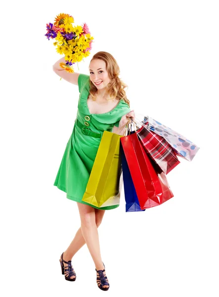 Mladá žena s nákupní taškou. — Stock fotografie