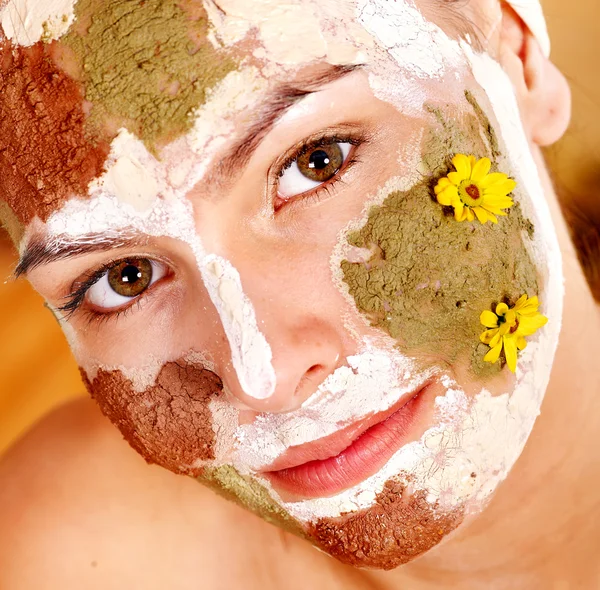 Naturalnej gliny domowe twarzy maski . — Zdjęcie stockowe