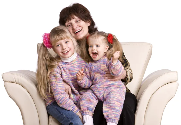 Lycklig mormor och två barnbarn. — Stockfoto