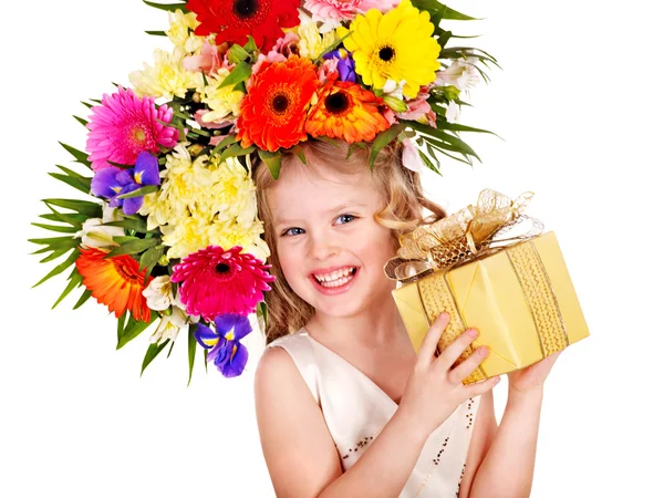 봄 꽃과 선물 상자와 아이. — 스톡 사진