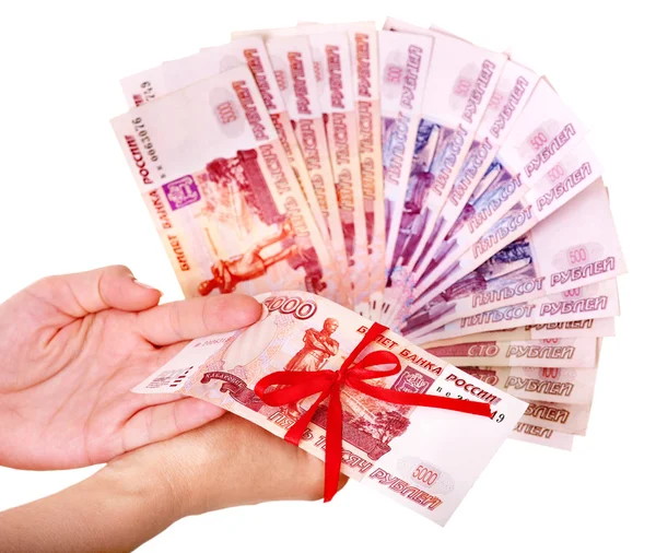 Ženská ruka s peníze ruský Rubl. — Stock fotografie