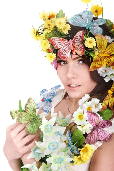 Дівчина з метеликом і квіткою на голові. Весняне волосся . — стокове фото