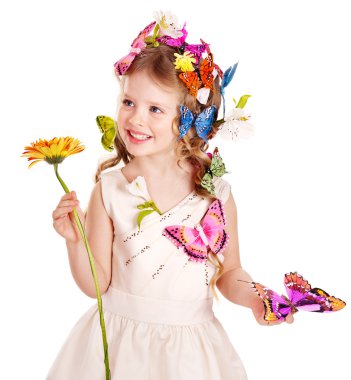 Bahar saç modeli ve kelebek.