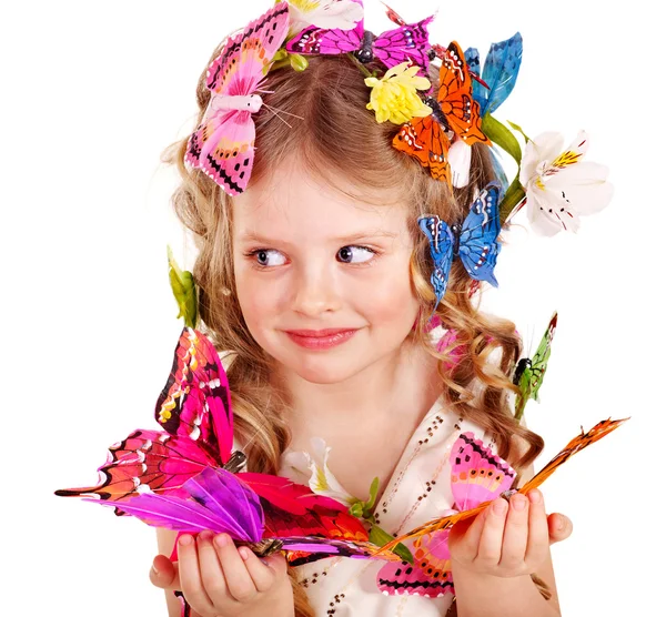 Kind in voorjaar kapsel en vlinder. — Stockfoto