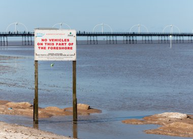 southport pier İngiltere'de yüksek gelgit