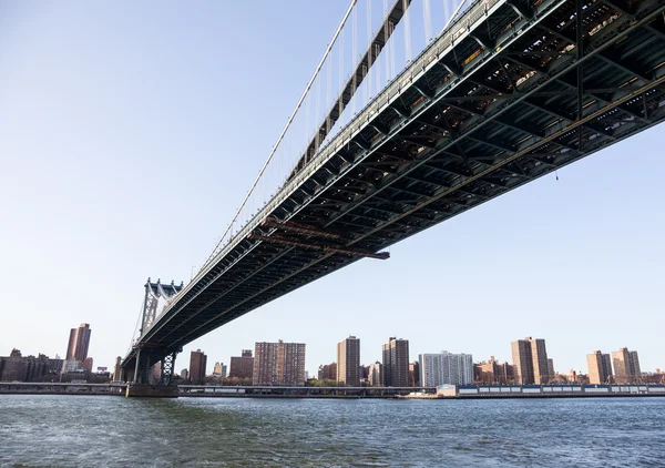 Manhattan most směrem k centru new york — Stock fotografie