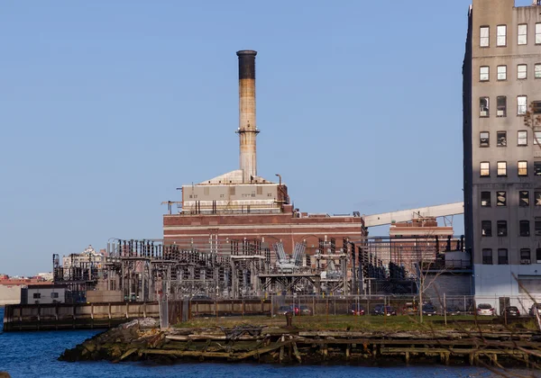 Elektřina generace stanice v Brooklynu — Stock fotografie