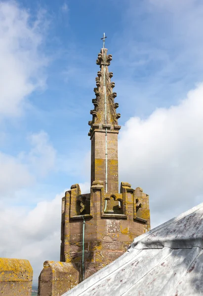Gesneden torenspits op toren van ludlow parochiekerk — Stockfoto