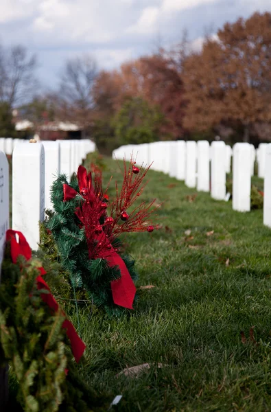 Xmas wreaths in Arlington Cemetery — Stock Photo, Image