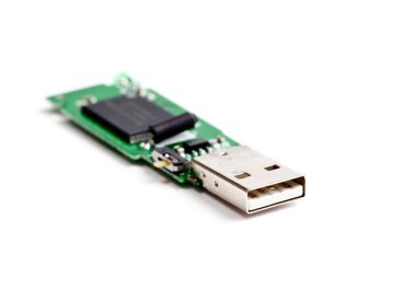 USB flash sürücüsünü açın