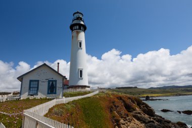 Güvercin noktası deniz feneri