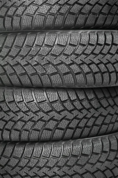 Fundo de quatro pneus de inverno roda de carro — Fotografia de Stock