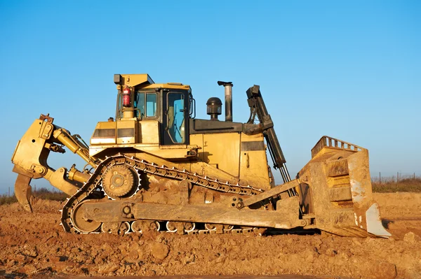 Spår-typ lastare bulldozern — Stockfoto