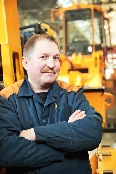 Portrait of experienced industrial fitter — Stock Photo, Image