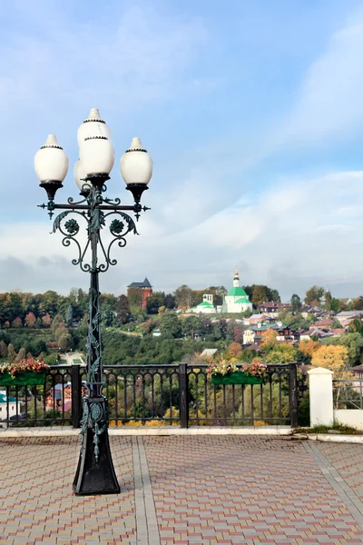 El panorama de la ciudad de vladimir desde plataforma ciudad — Foto de Stock