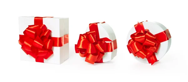 Tres cajas de regalo cuadradas de pizarra blanca — Foto de Stock