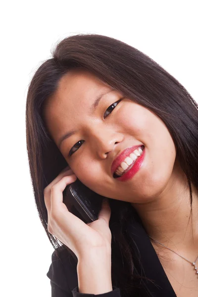 携帯電話で話している若い中国の女性 — ストック写真