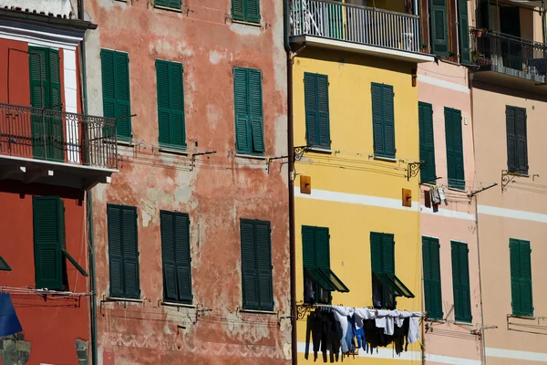 Riomaggiore Village em Cinque Terre, Itália — Fotografia de Stock