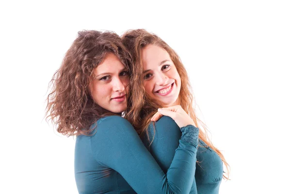 Twee mooie vrouwelijke vrienden samen — Stockfoto