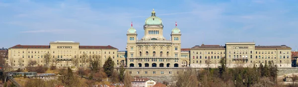 Spolkový dům v Bernu, panoramatický pohled — Stock fotografie