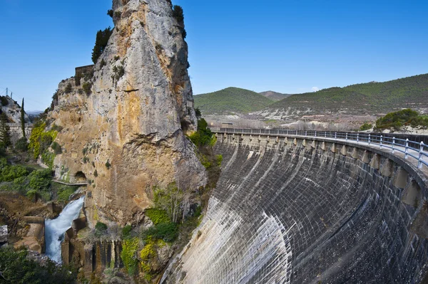 Concrete Dam — Stock Photo, Image