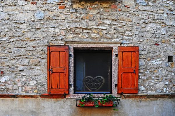 Fenêtre italienne — Photo