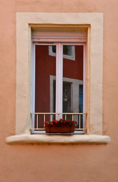 Французское окно — стоковое фото
