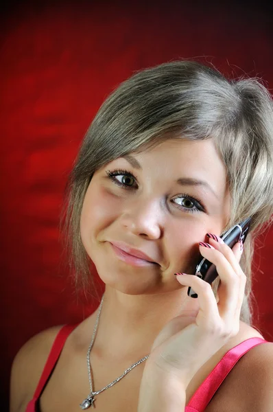 Menina, falando ao telefone . — Fotografia de Stock