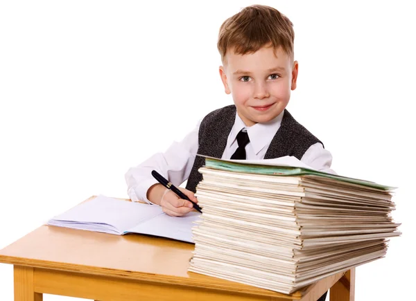 Kleine jongen aan het schrijven — Stockfoto
