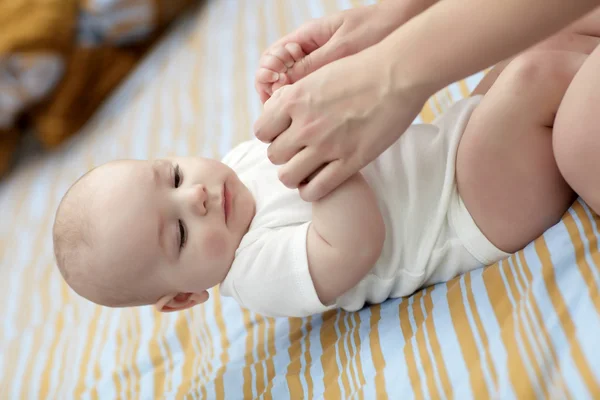 Ejercicios bebé —  Fotos de Stock