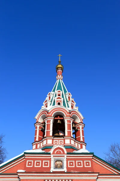 Znamenskaya 教会的冲天炉 — 图库照片