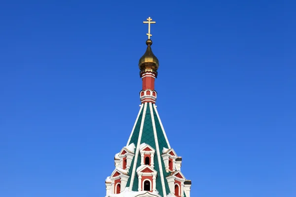 Znamenskaya 教堂的顶部 — 图库照片