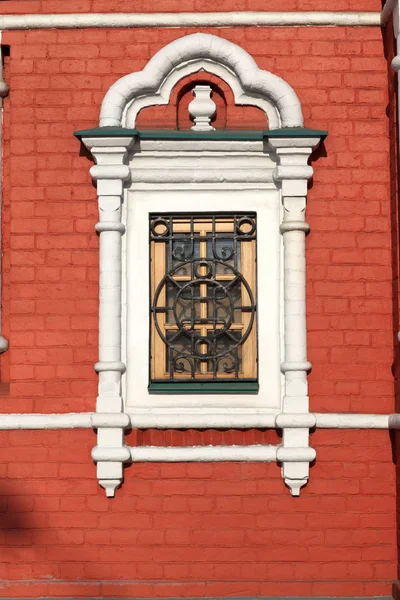 Okno znamenskaya církve — Stock fotografie