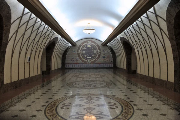 Corridoio della stazione della metropolitana — Foto Stock