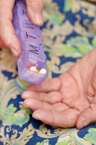 stock image Hand with pills