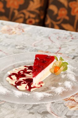 vişneli cheesecake