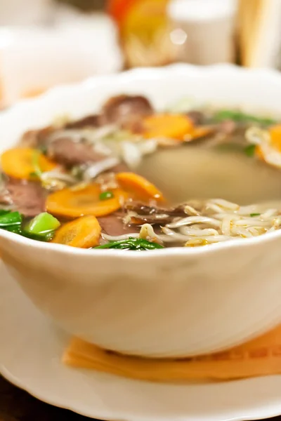 Aasialaista ruokaa — kuvapankkivalokuva