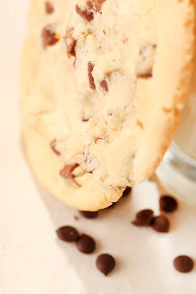 Milk with cookie — Stock Photo, Image