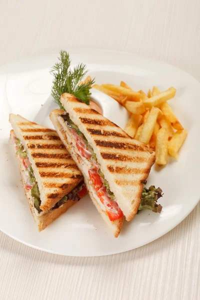 Sandwiches with French fried potatoes — Stockfoto