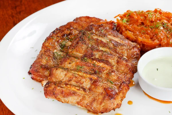 Ribs with smoky spicy sauce — Stock Photo, Image